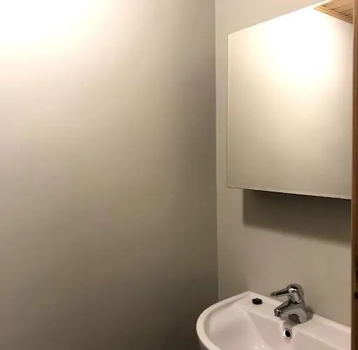 Small Cozy Retreat With Sauna Lägenhet